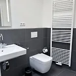 Modernisierte Ruheoase Mit Parkplatz Osnabrück