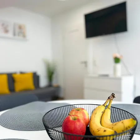 Modernisierte Ruheoase Mit Parkplatz Osnabrück